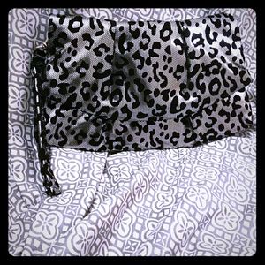 Womens Wristlet/Clutch